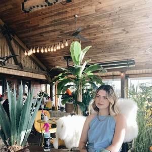 Meet your Posher, Brianna